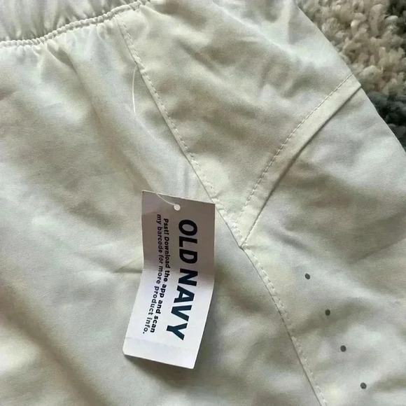 Old Navy Running Shorts - size L - Picture 4 of 8